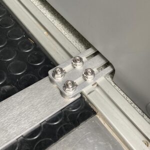 Montageelement der Rollerhalterung ohne Bodenbohrung