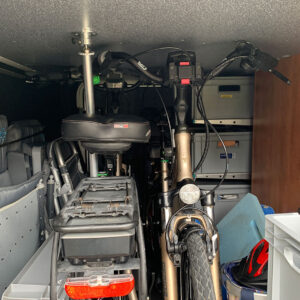 Fahrradhalter COMFORT montiert in der Heckgarage Chic C-Line.