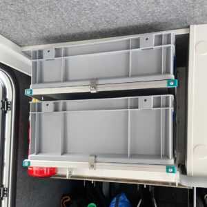 Aluminium-Regalsystem youRS von BOBs Garage mit Euroboxen im FRANKIA F-Line 740