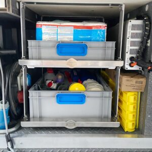 Aluminium-Unterflurauszug SLIDE-out LIGHT von BOBs Garage im FRANKIA F-Line 740