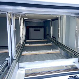 Montagedetail SLIDE-out Light Unterflurauszug im FRANKIA together 680