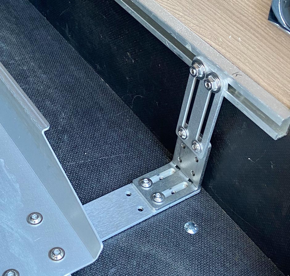 Montagewinkelset-90-Rollerhalterung-jpg Montagewinkelset-90-Rollerhalterung.jpg